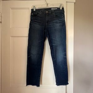 AG Prima Crop frayed hem